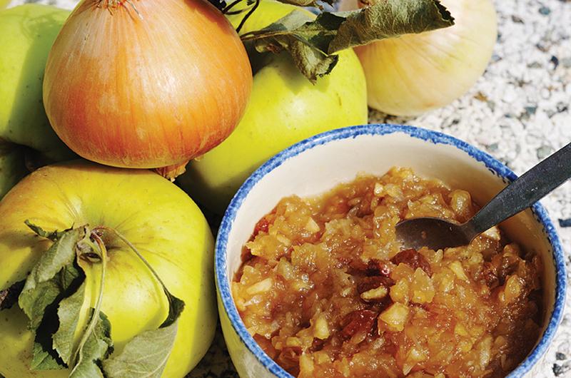 A cheery pot of chutney.