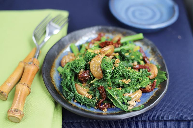 Broccoli Raab with Roasted Garlic and Sun-Dried Tomatoes