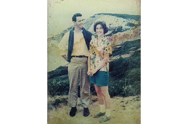 Norton planning to propose to Sonya Spencer in 1960 at the Gay Head Cliffs. They married later that year.